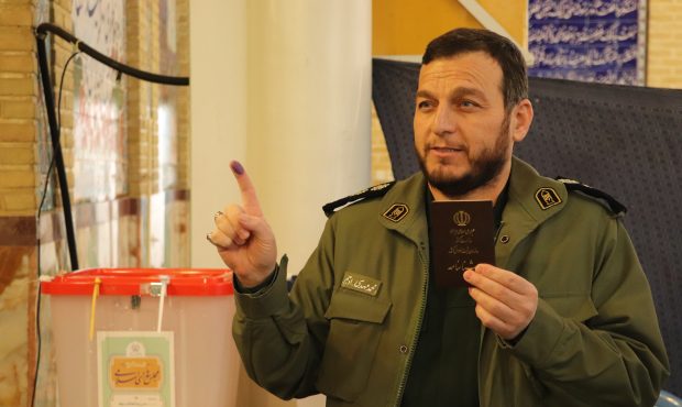 سرهنگ پاسدار محمدمهدی ادهم ، فرمانده ناحیه مقاومت بسیج سپاه سرخه سرهنگ پاسدار محمدمهدی ادهم ، فرمانده ناحیه مقاومت بسیج سپاه سرخه