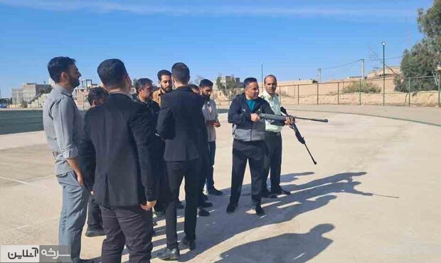 به مناسبت هفته سلامت، پیاده‌روی کارکنان دستگاه‌های اجرایی شهرستان سرخه