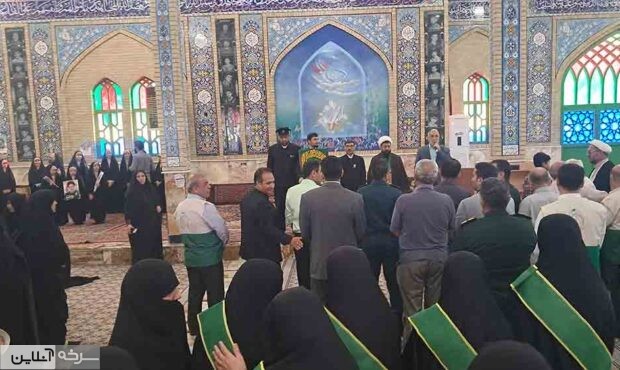 دیدار خادمان امام رضا(ع) با شهدا در فضایی معنوی