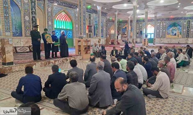 دیدار خادمان امام رضا(ع) با شهدا در فضایی معنوی