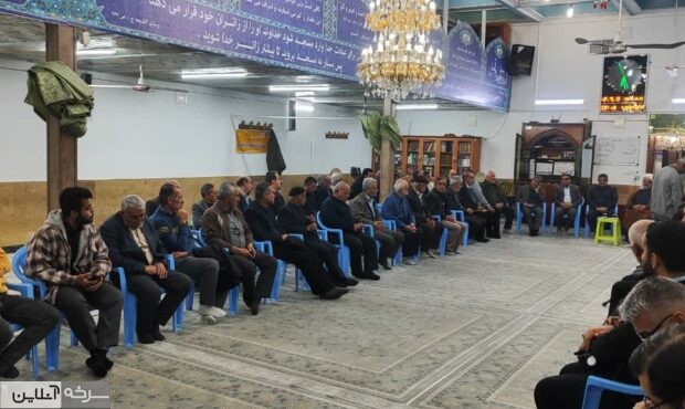 حضور رئیس دانشگاه علوم پزشکی سمنان در سرخه حضور رئیس دانشگاه علوم پزشکی سمنان در سرخه