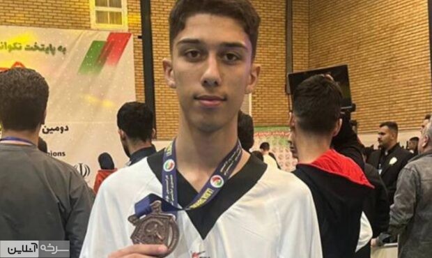 افتخارآفرینی تکواندوکار شاهرودی در رقابت‌های کشوری