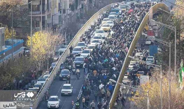 اعتراض کسبه به مشکلات اقتصادی در لاله‌زار؛ شعارهای پراکنده و درگیری