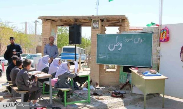 نخستین مدرسه شهدای شجره طیبه نامگذاری شد نخستین مدرسه شهدای شجره طیبه نامگذاری شد