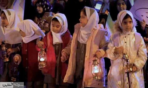 گرامیداشت چهلم دانشآموزان میناب در سرخه گرامیداشت چهلم دانشآموزان میناب در سرخه
