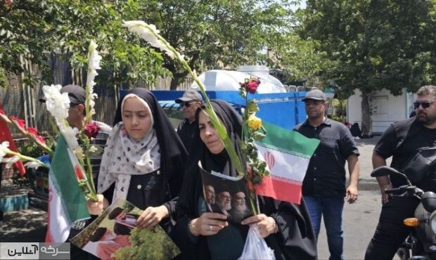 سمنانیها از آخرین وداع با یار شهید میگویند سمنانیها از آخرین وداع با یار شهید میگویند